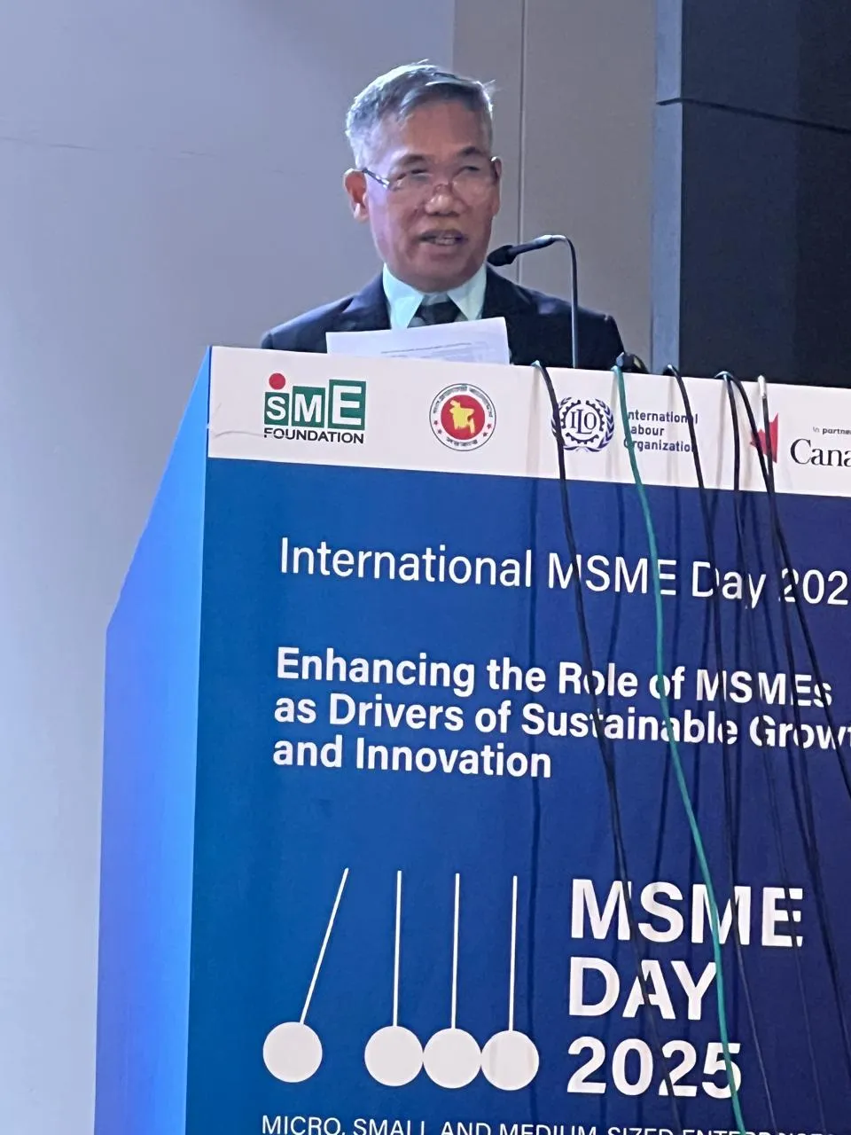 Pedro Jr. Bellen, Officer-in-Charge ILO Country Office for Bangladesh speaking at the event